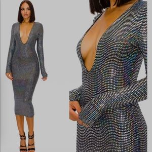 Shiny fitted midi dress